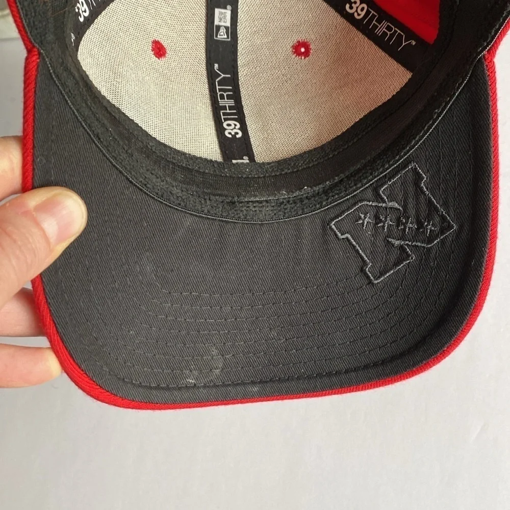49ers red fitted hat Sz medium-large EUC
